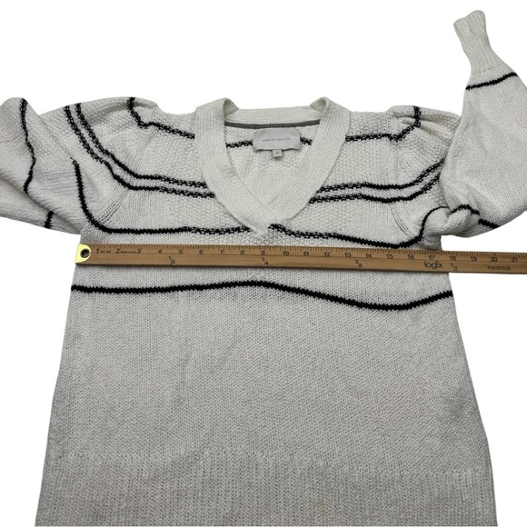 Brochu Walker Sasha Striped Vee Sweater - Picture 6 of 16